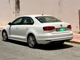 Volkswagen Jetta 2.5L  | 5-Cylinder full option